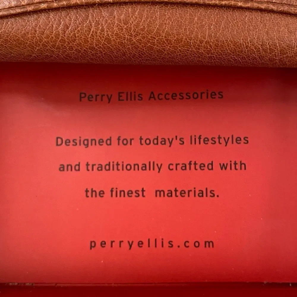 Perry Ellis Men's Portfolio Card Case/ID/Wallet w/Box. Light Brown (Cognac). NWT